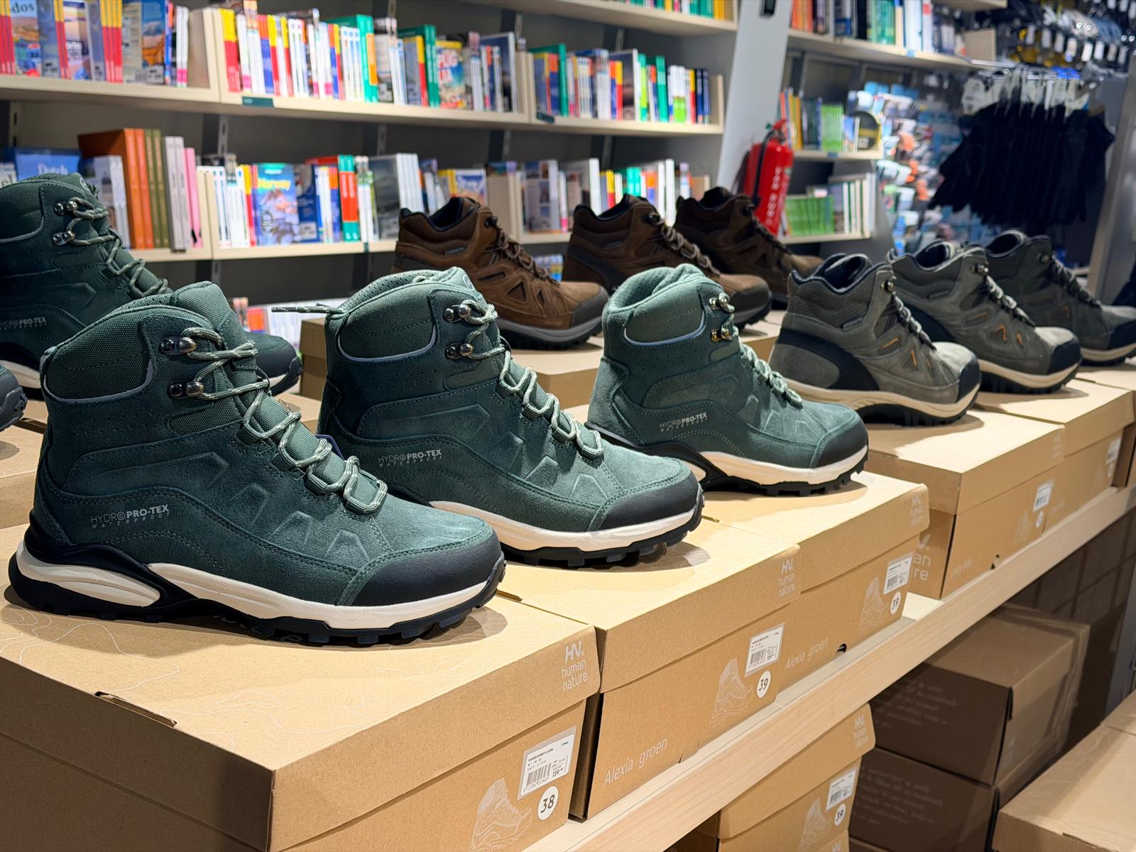 Nieuwe schoenen voor gasten van Stem in de Stad