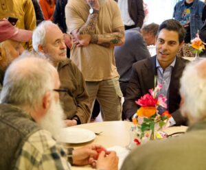 Premier Jetten is te gast bij Stem in de Stad