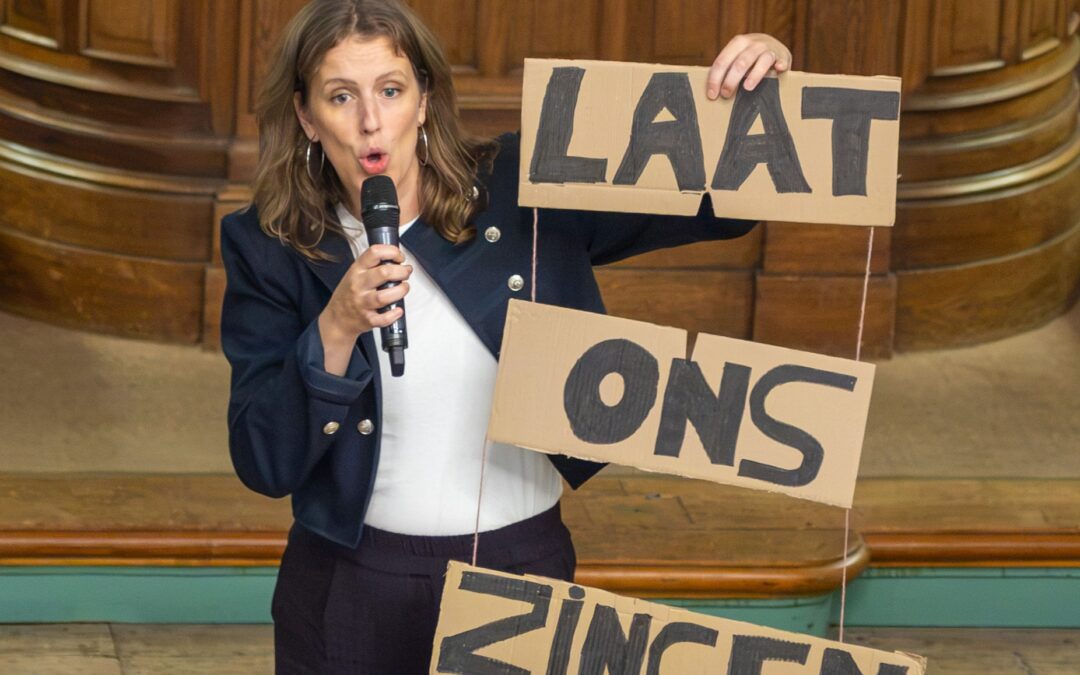Jurjen Beumerlezing: ‘We leven een bestaan met barsten, maar niet zonder licht’